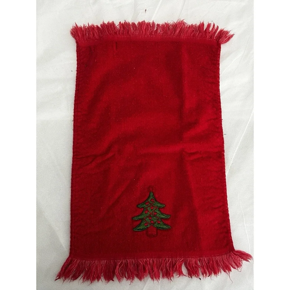 Vtg Christmas Embroidered Fingertip Holiday Decorative Hand Towels Lot Of 12